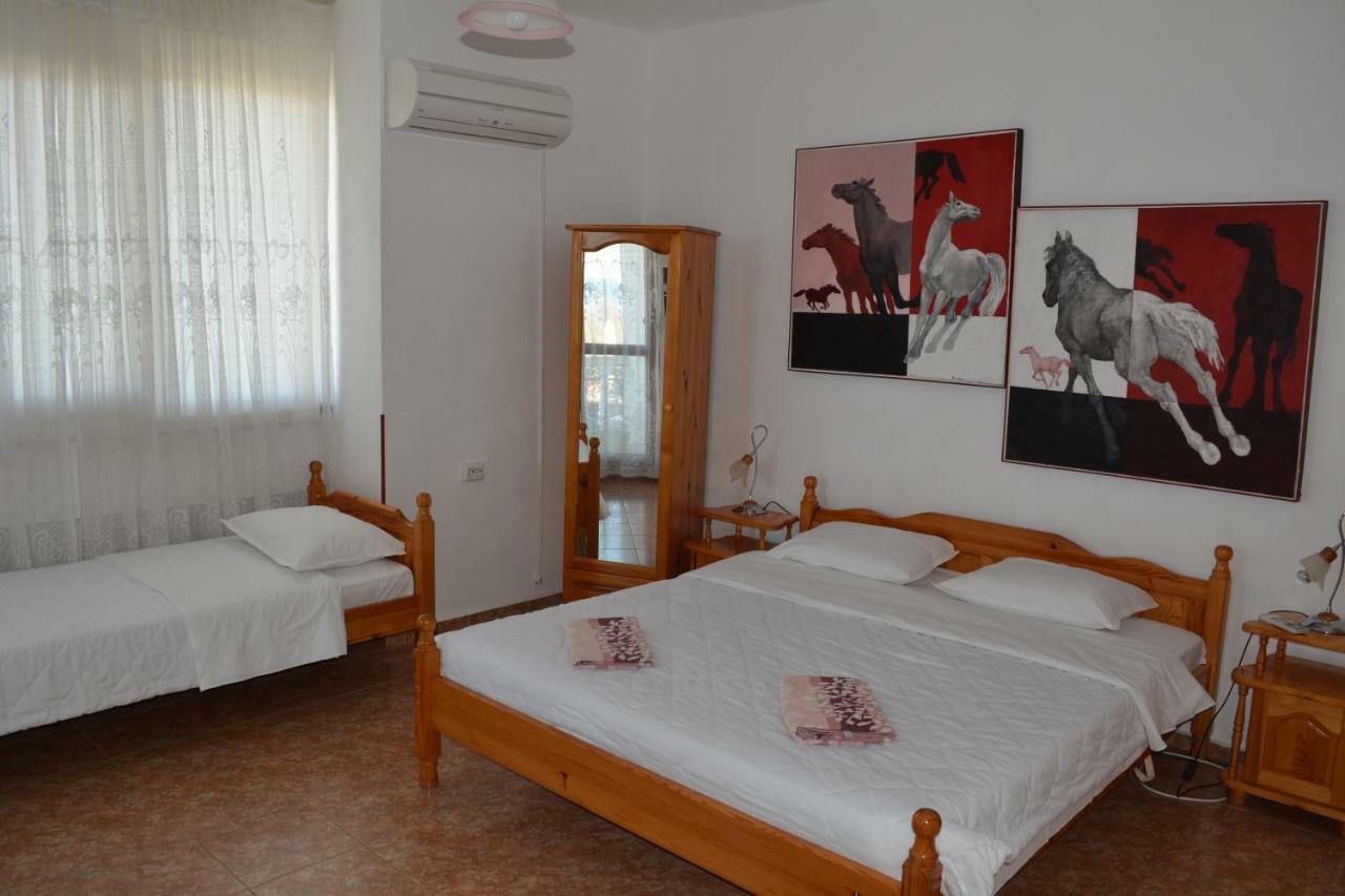 Guest House Orbita Tyulenovo Kültér fotó